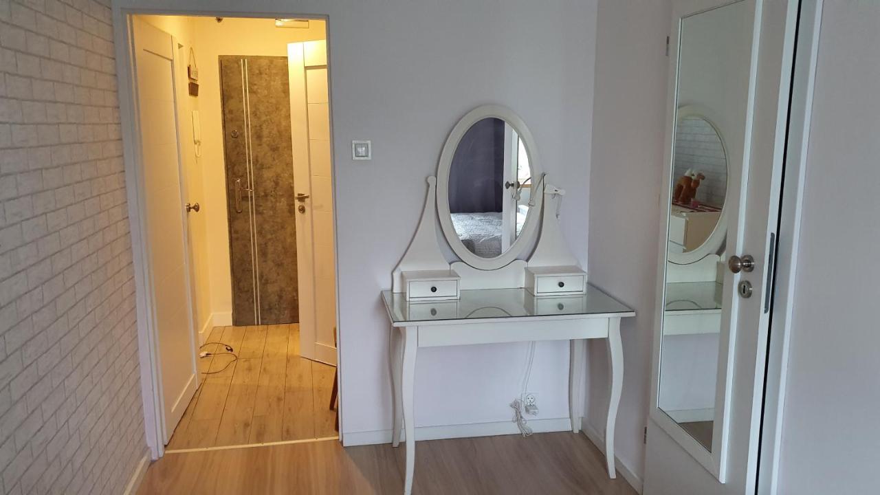 Spokojna Apt Katovice Exteriér fotografie